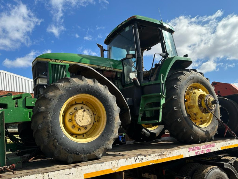John Deere 7800 Tractor Stripping for spares
