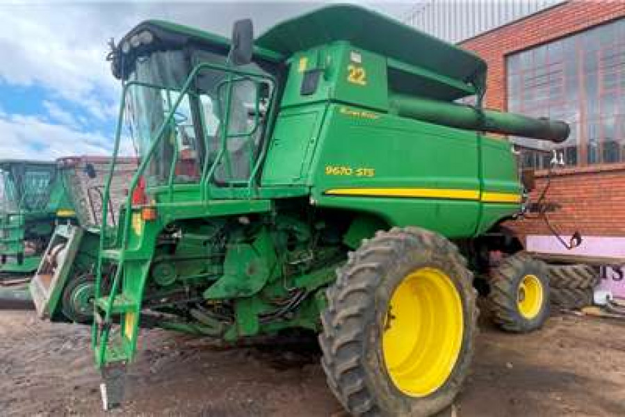 John Deere 9670 Stripping For Spares